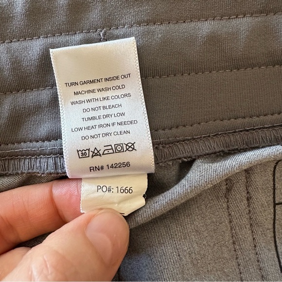 FIGS Zamora Jogger Graphite Scrub Pants Size M PO1666 - Picture 10 of 13